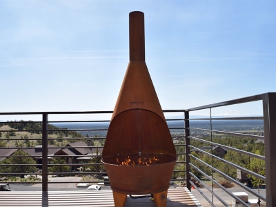 2019-05-RooftopFirePlace