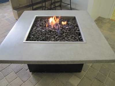 SquareConcreteTopFireTable